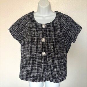 Pre-Loved Claus size 14 black and white checkered pattern blazer.